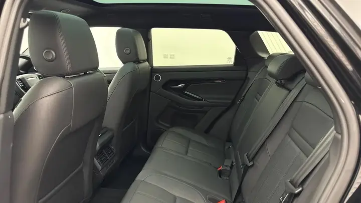 Land Rover Range Rover Evoque 2024 photo 4