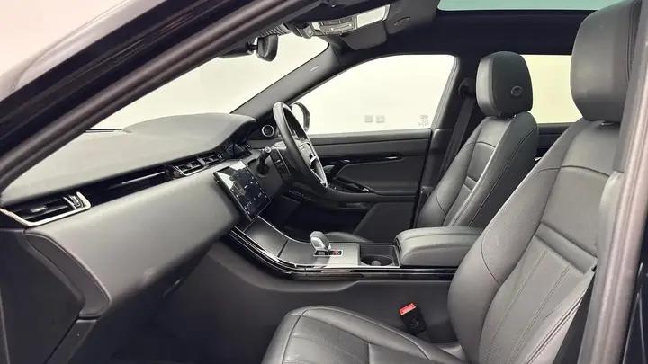Land Rover Range Rover Evoque 2024 photo 3