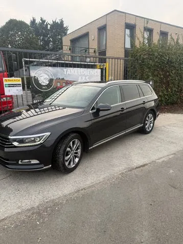 Volkswagen Passat 2019 photo 2