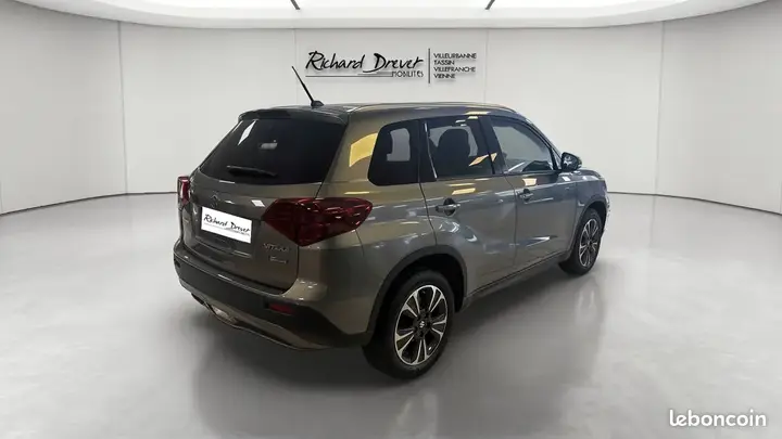 Suzuki Vitara 2024 photo 5