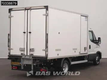 Iveco Daily 2021 photo 2