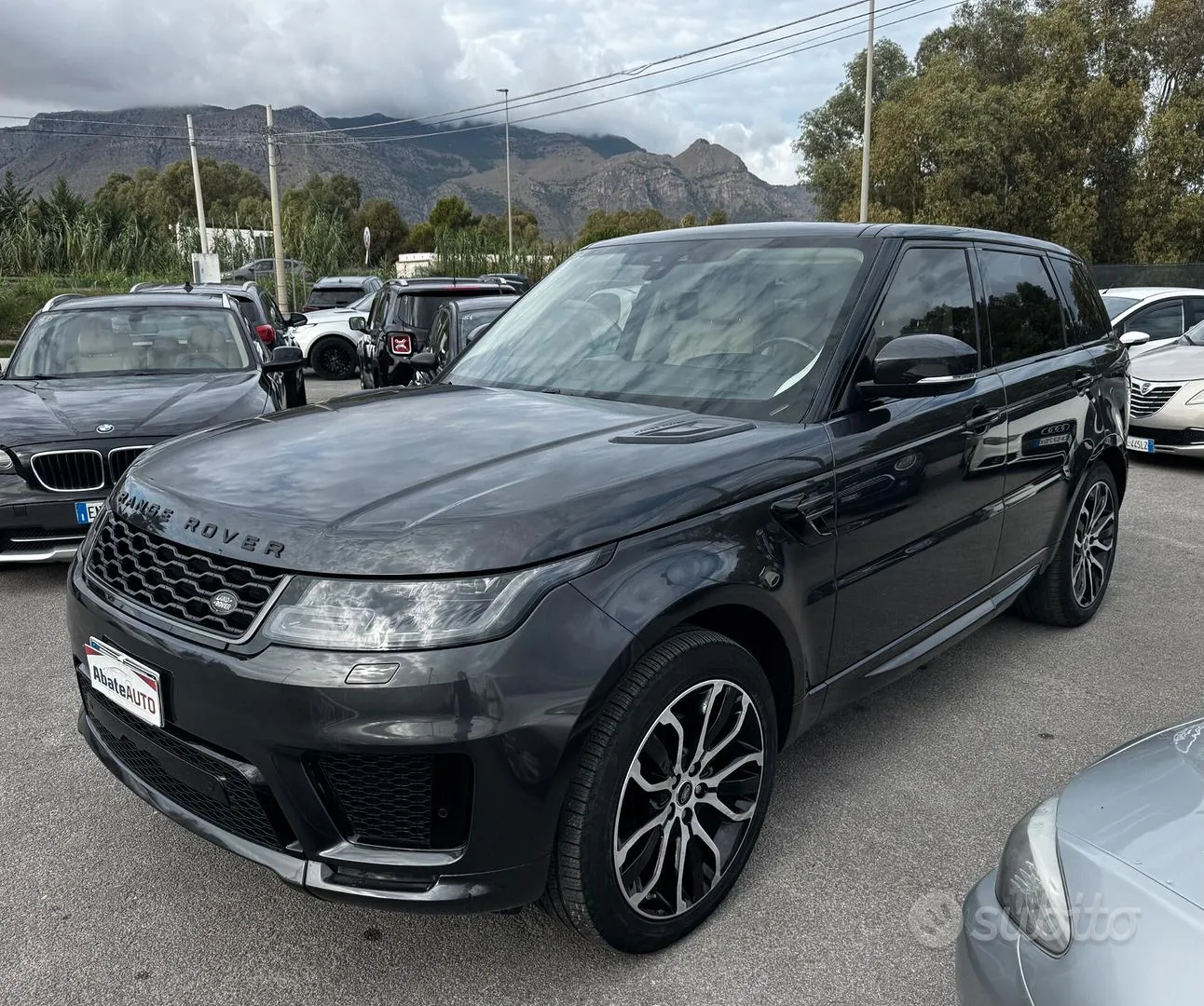 Land Rover Range Rover Sport 2018 photo 3
