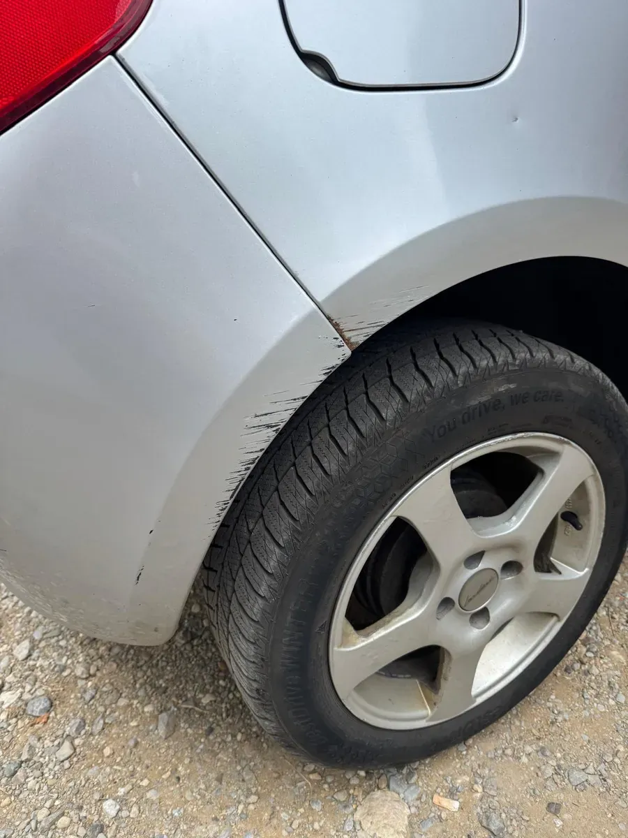 Renault Clio 2006 photo 2