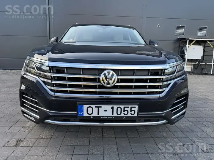 Volkswagen Touareg 2019 photo 2