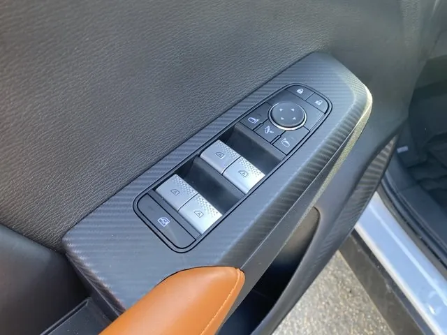 Mitsubishi Outlander 2025 photo 5