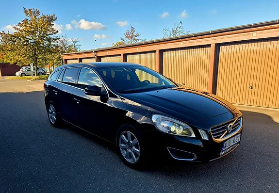 Volvo V60 2013 photo 4