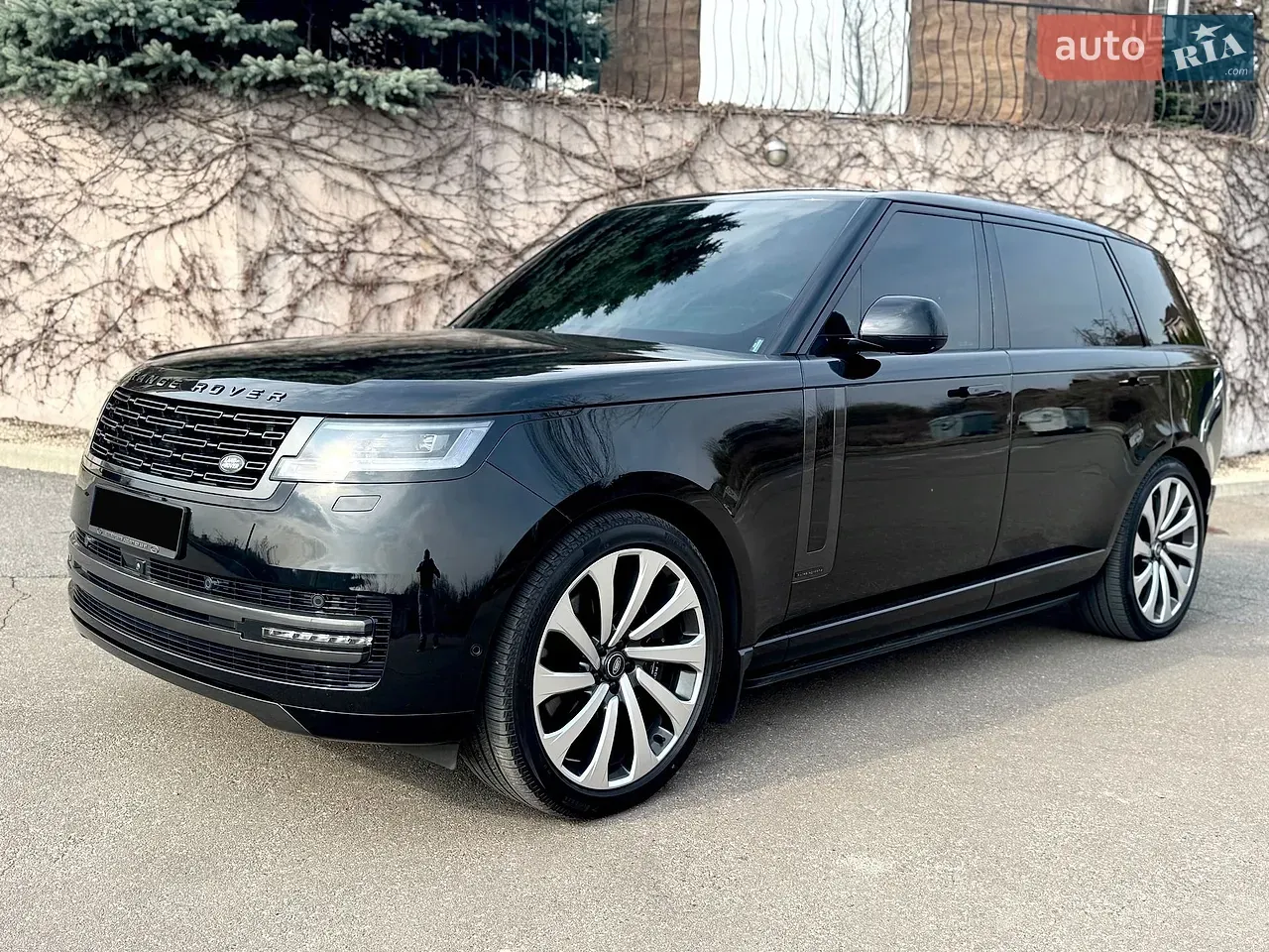 Land Rover Range Rover 2025 photo 4
