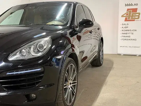 Porsche Cayenne 2011 photo 4