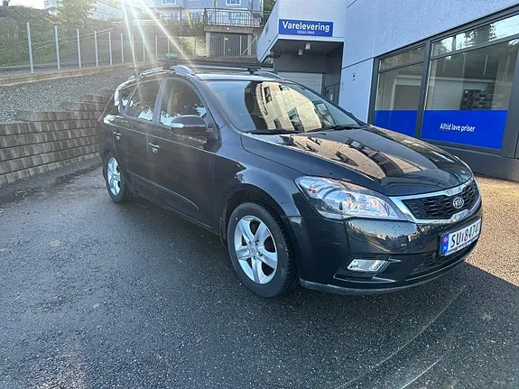 Kia Ceed 2009 photo 3