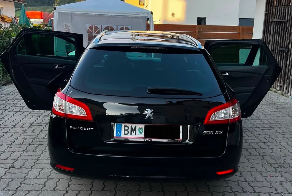 Peugeot 508 2011 photo 3