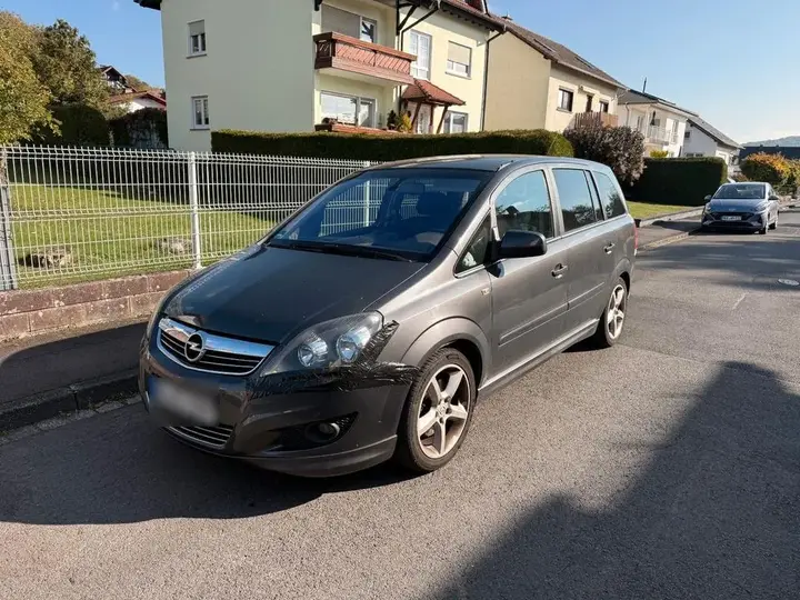 Opel Zafira