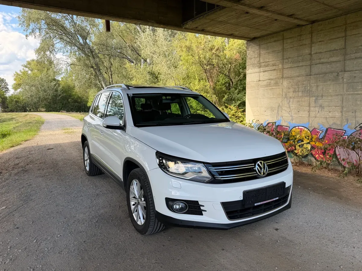 Volkswagen Tiguan 2011 photo 2