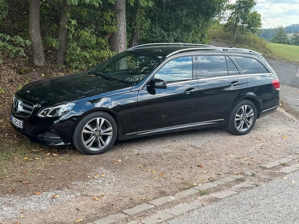 Mercedes-Benz E 220