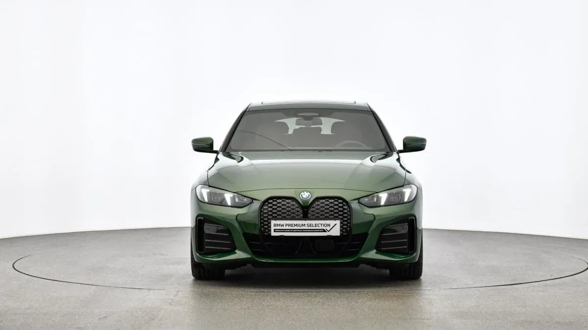 BMW I4 2024 photo 2