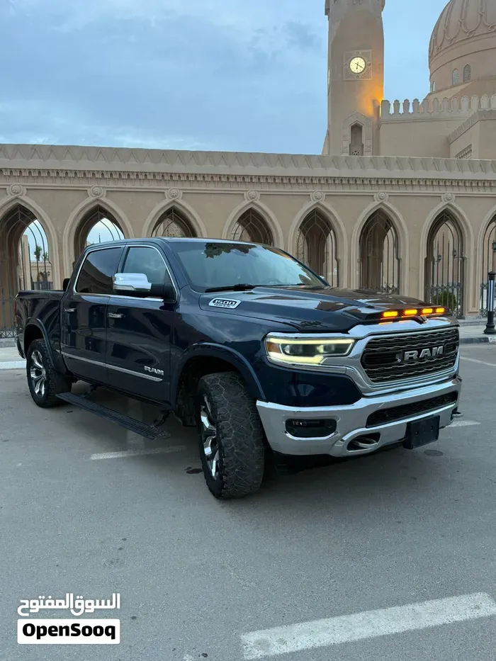 Dodge Ram 2020 photo 2