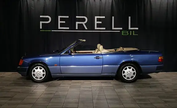 Mercedes-Benz 300 Ce-24 1993 photo 2