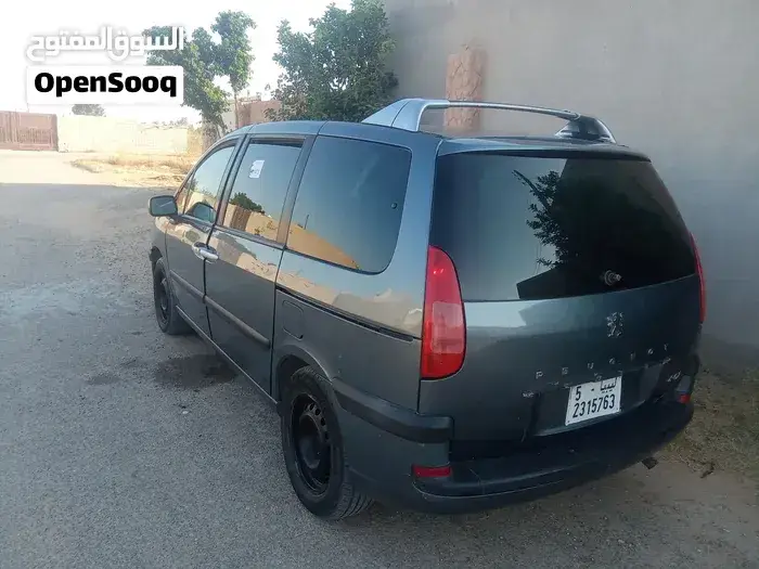 Peugeot 807 2007 photo 2