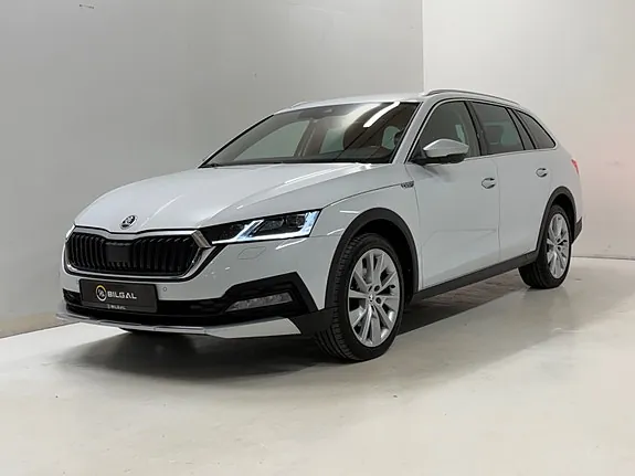 Skoda Octavia Scout 2023 photo 4