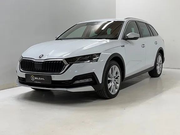 Skoda Octavia Scout 2023 photo 3