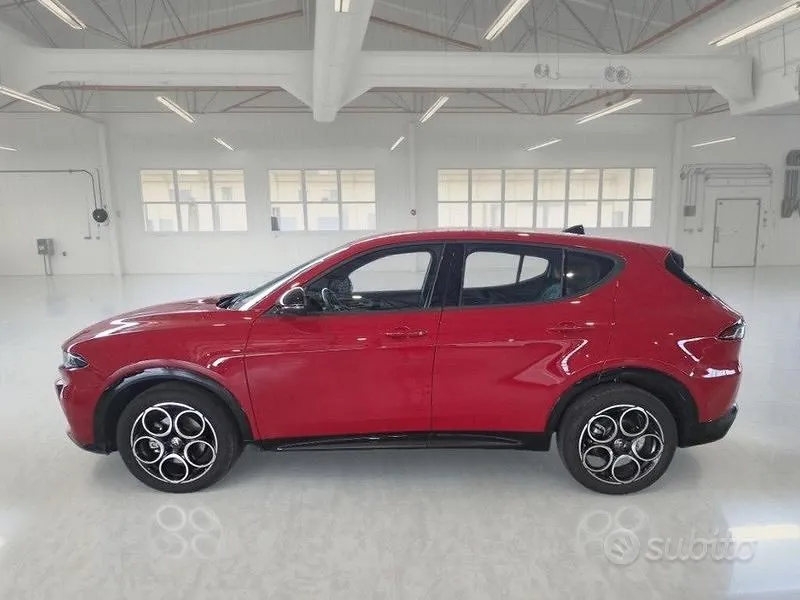 Alfa Romeo Tonale 2025 photo 5