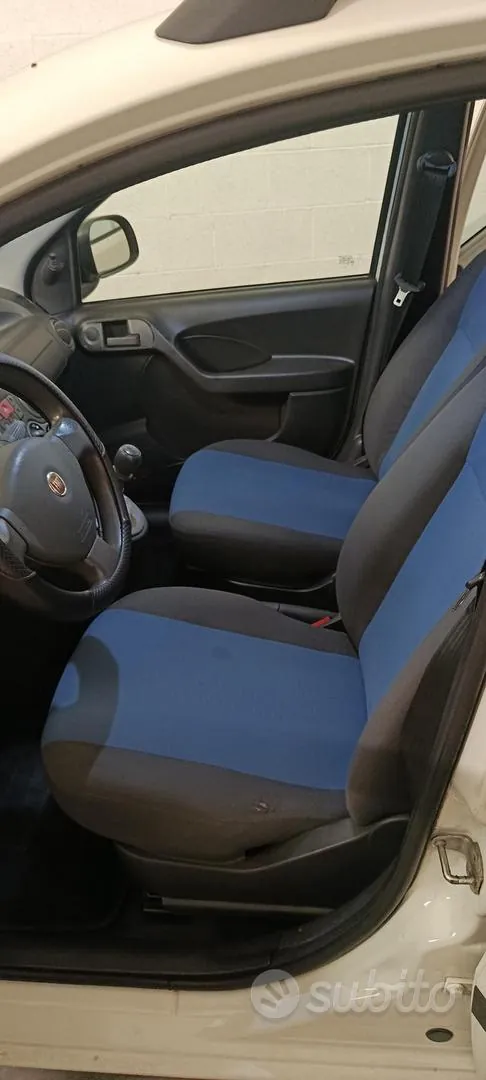 Fiat Panda 2010 photo 4