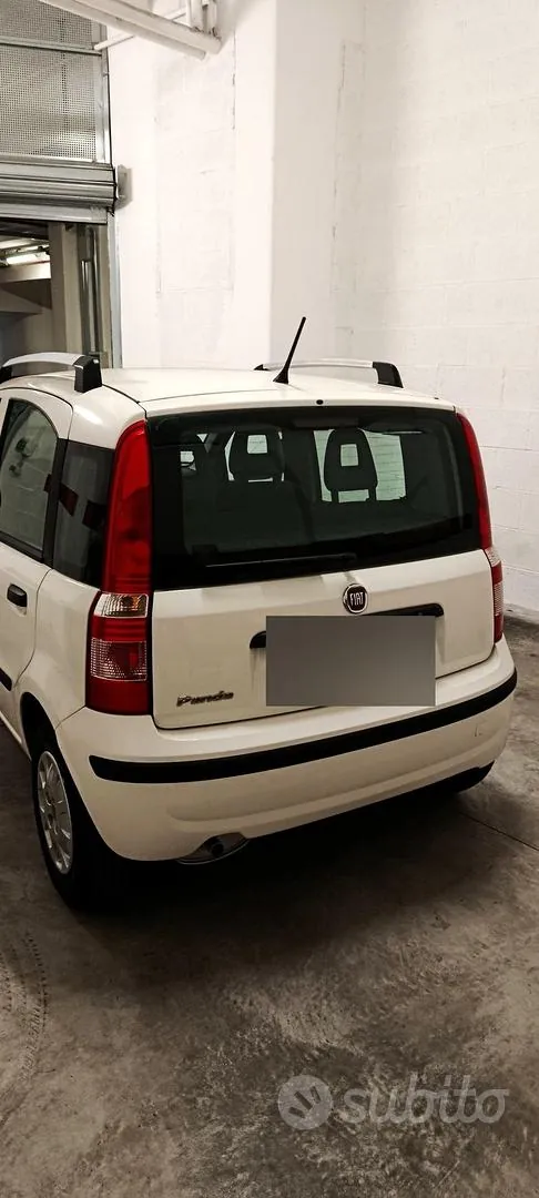 Fiat Panda 2010 photo 2