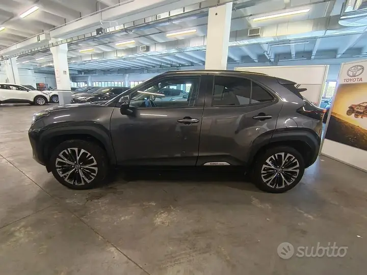 Toyota Yaris Cross 2025 photo 4