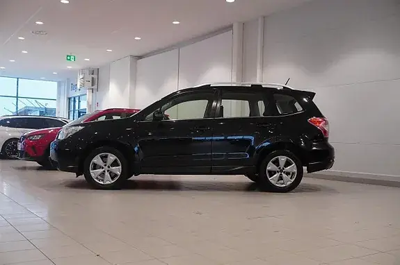 Subaru Forester 2015 photo 4