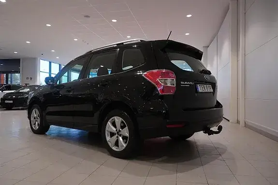 Subaru Forester 2015 photo 3