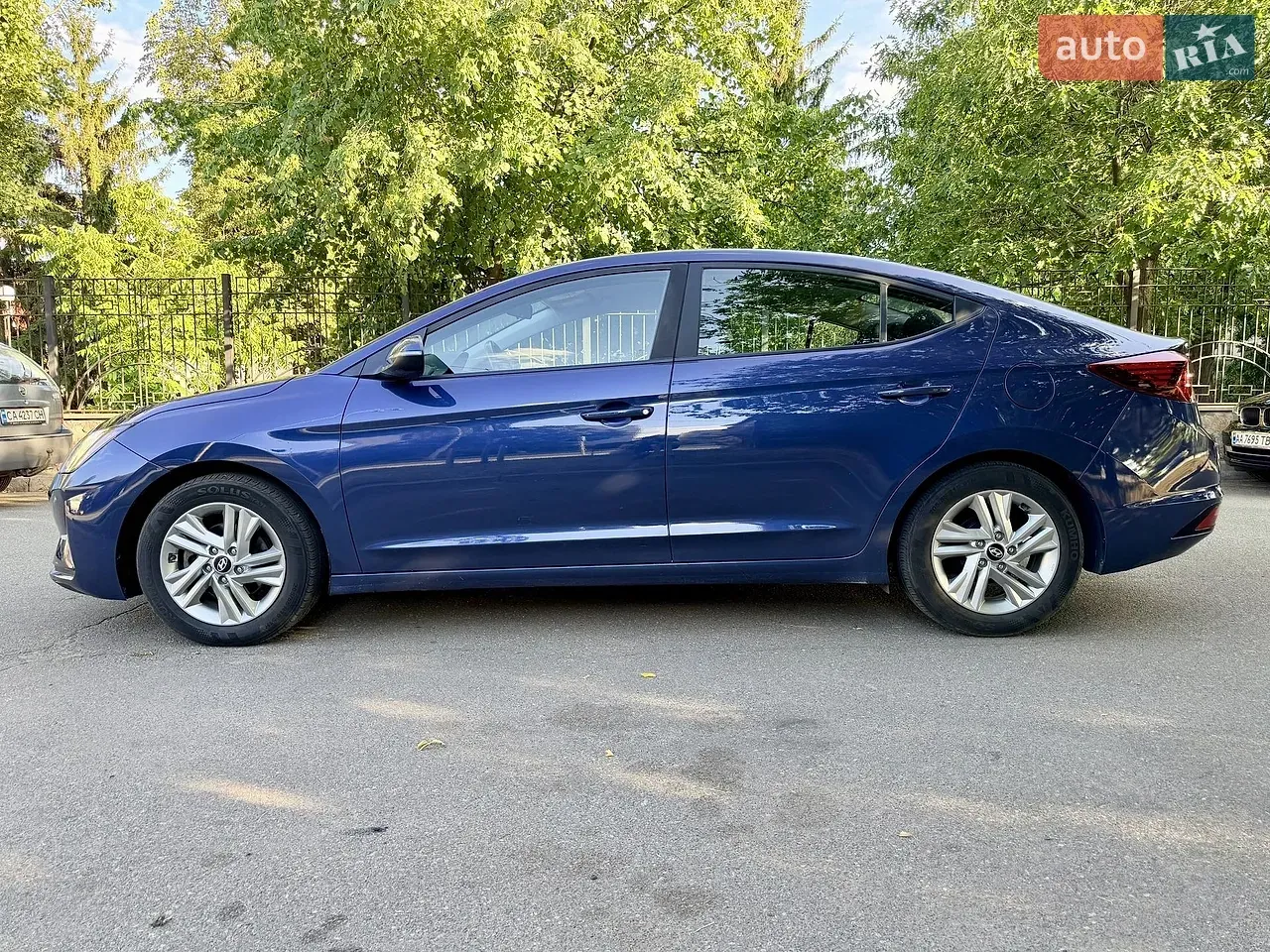 Hyundai Elantra 2018 photo 3