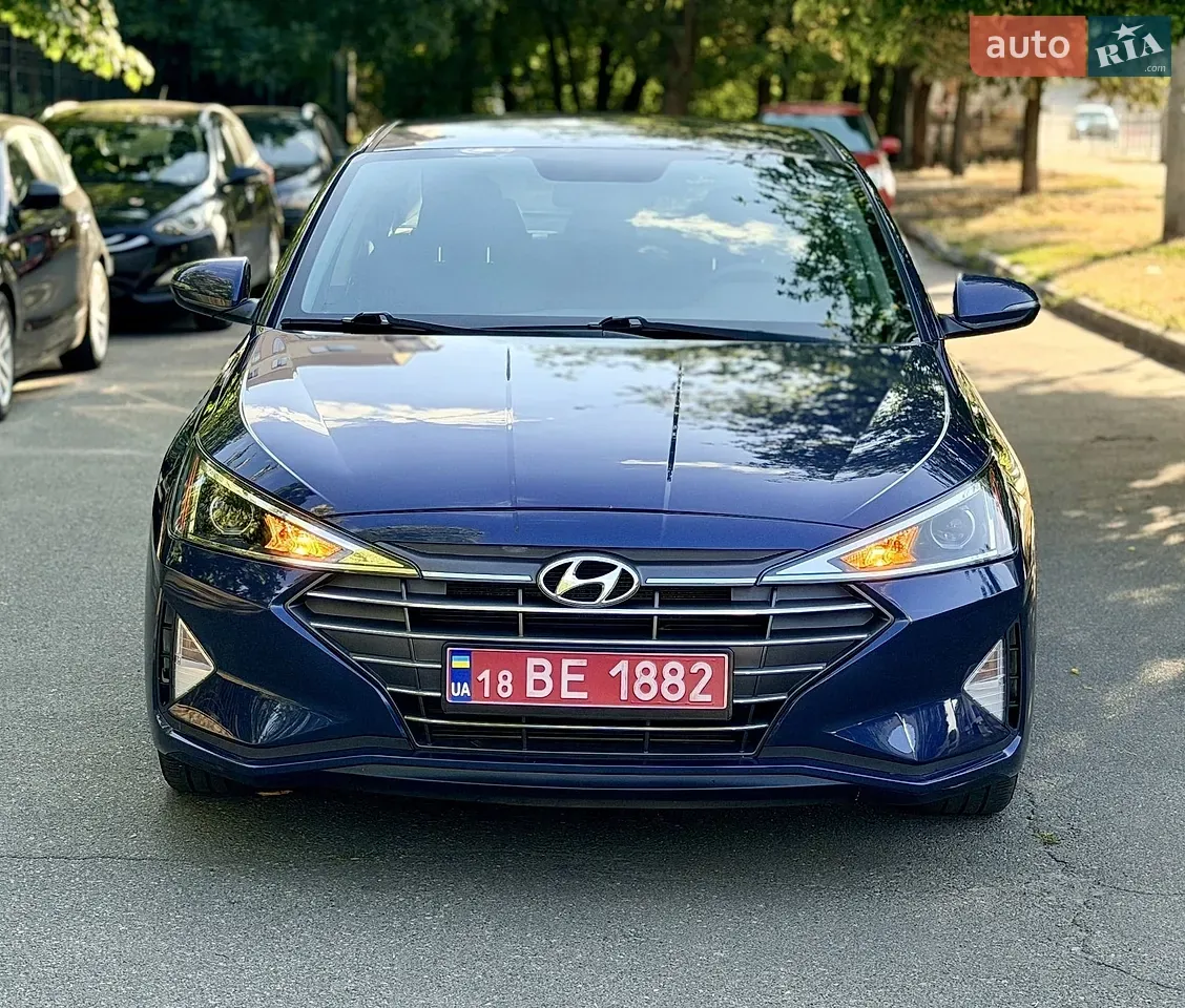 Hyundai Elantra 2018 photo 2