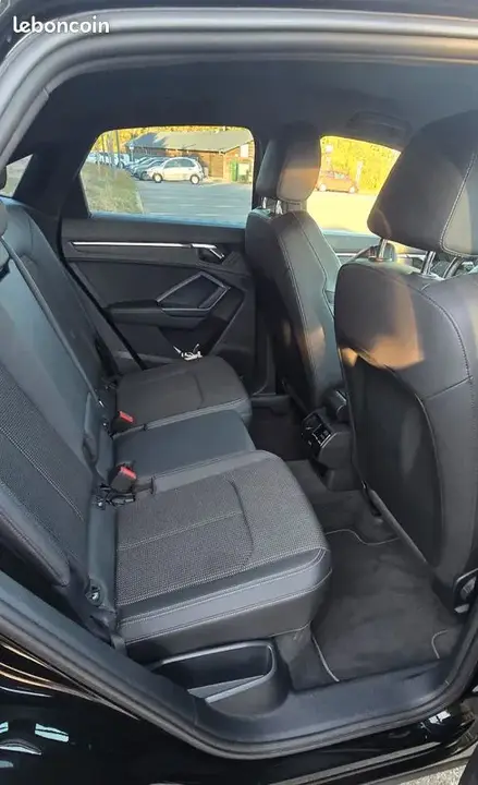 Audi Q3 2021 photo 4