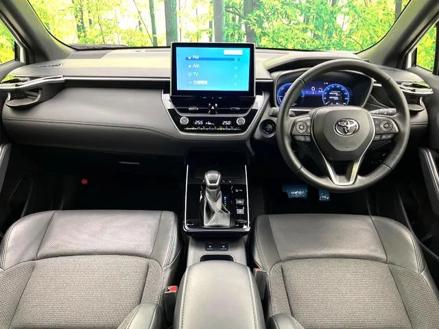 Toyota Corolla Cross 2025 photo 2