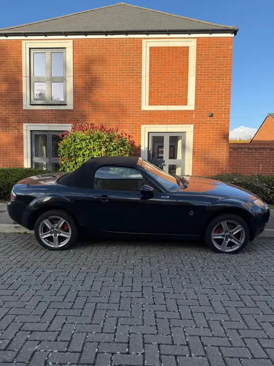 Mazda Mx-5 2006 photo 2