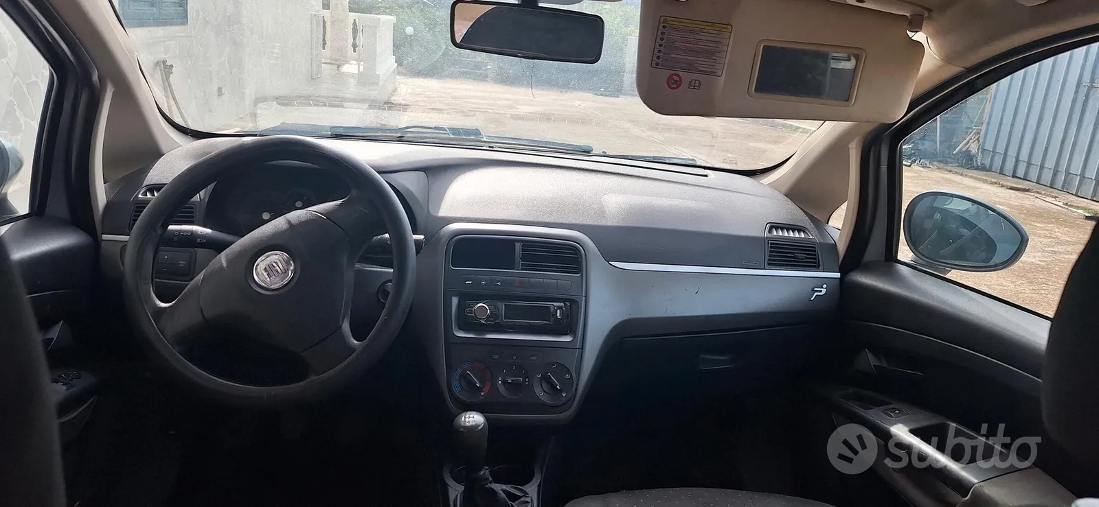 Fiat Grande Punto 2008 photo 4