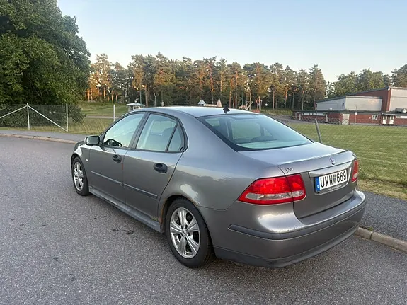 Saab 9-3 2004 photo 4