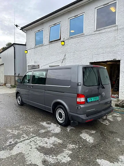 Volkswagen Transporter 2015 photo 2