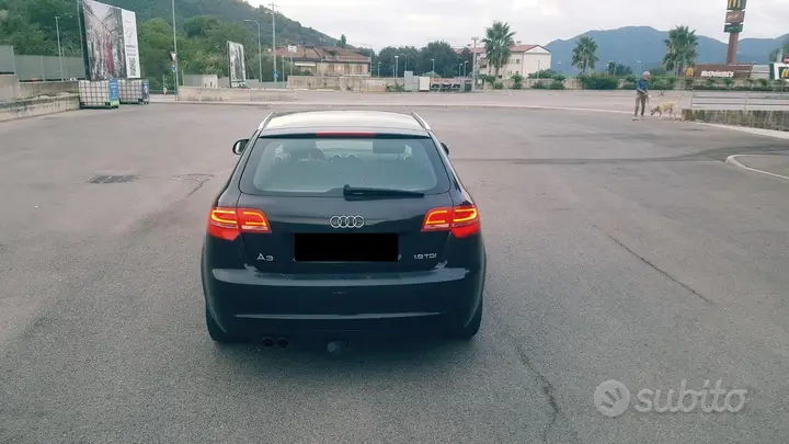 Audi A3 Sportback 2010 photo 2