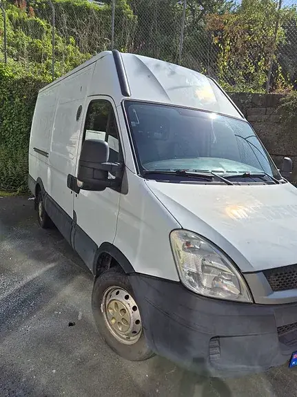 Iveco Daily 2010 photo 4