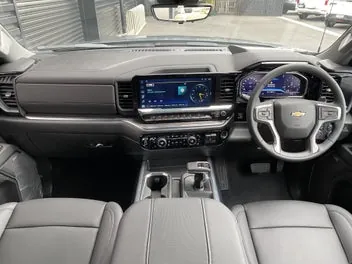 Chevrolet Silverado 2026 photo 4