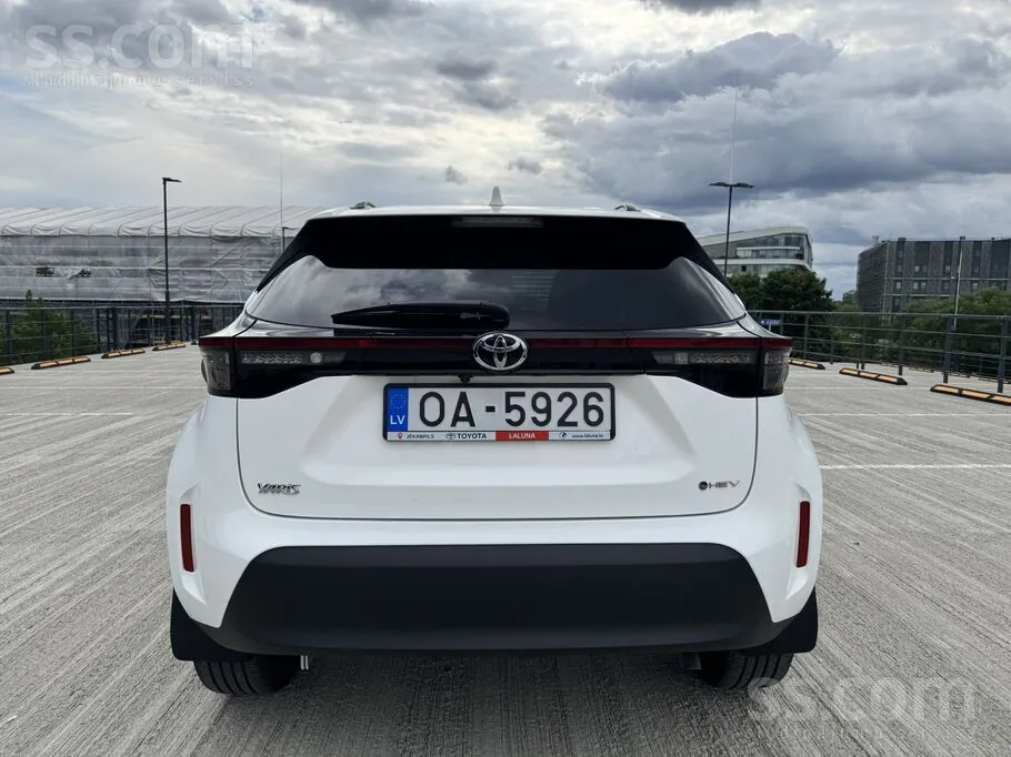 Toyota Yaris Cross 2024 photo 3