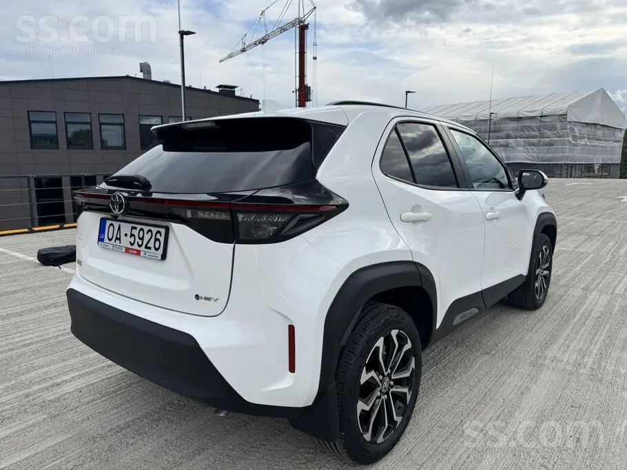 Toyota Yaris Cross 2024 photo 4