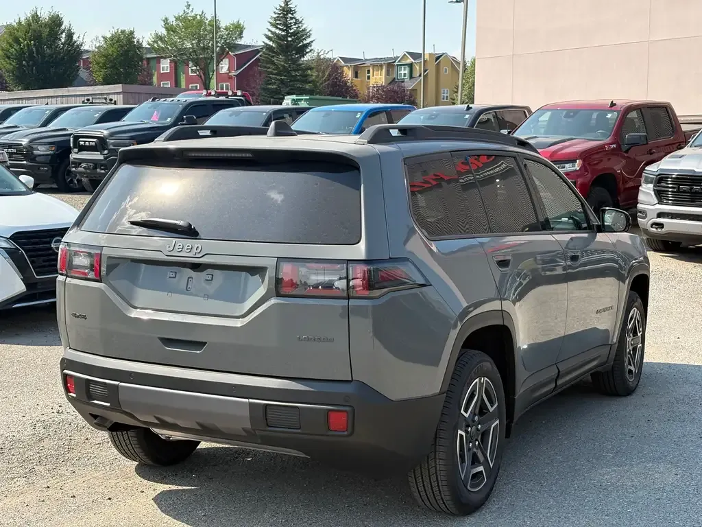 Jeep Cherokee 2026 photo 3