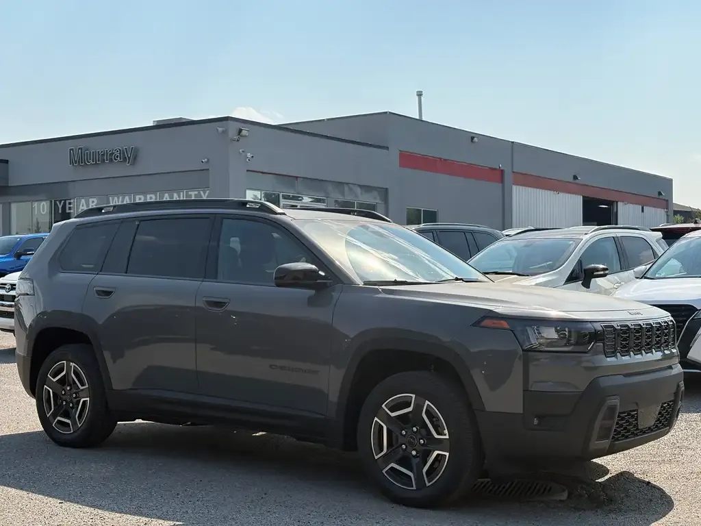 Jeep Cherokee 2026 photo 2