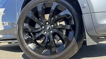 Land Rover Discovery Sport 2022 photo 4