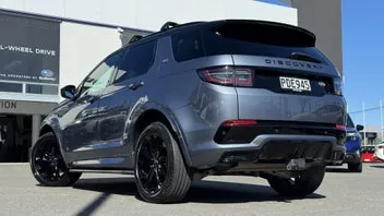 Land Rover Discovery Sport 2022 photo 3
