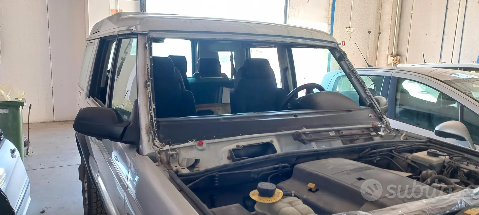 Land Rover Discovery 2003 photo 5