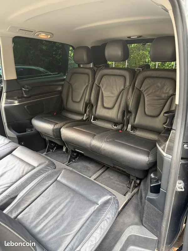 Mercedes-Benz V-Class 2020 photo 2