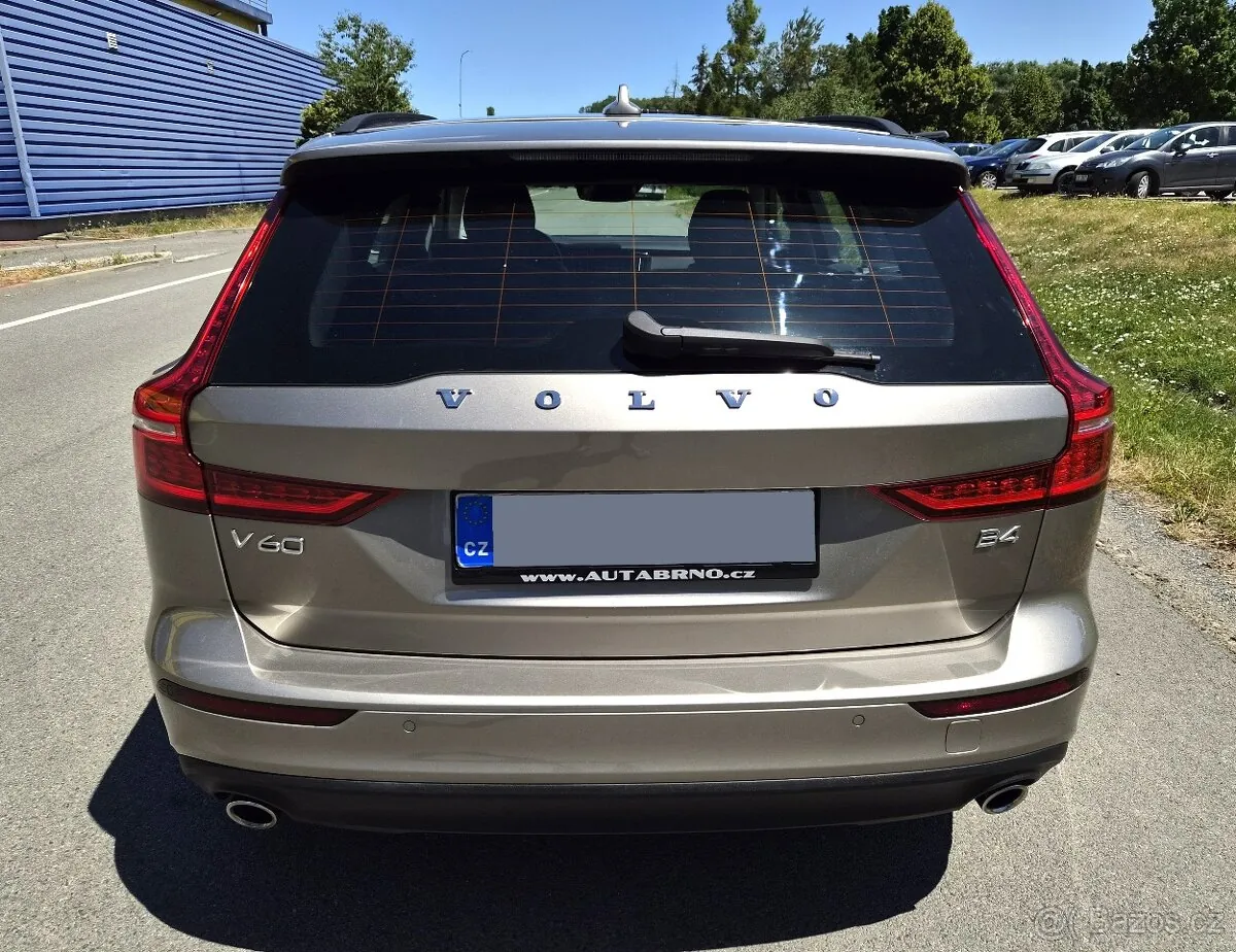 Volvo V60 2022 photo 5