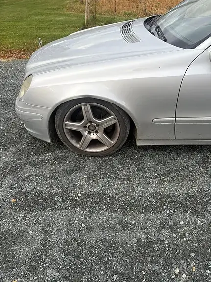 Mercedes-Benz E 220 D 2009 photo 4